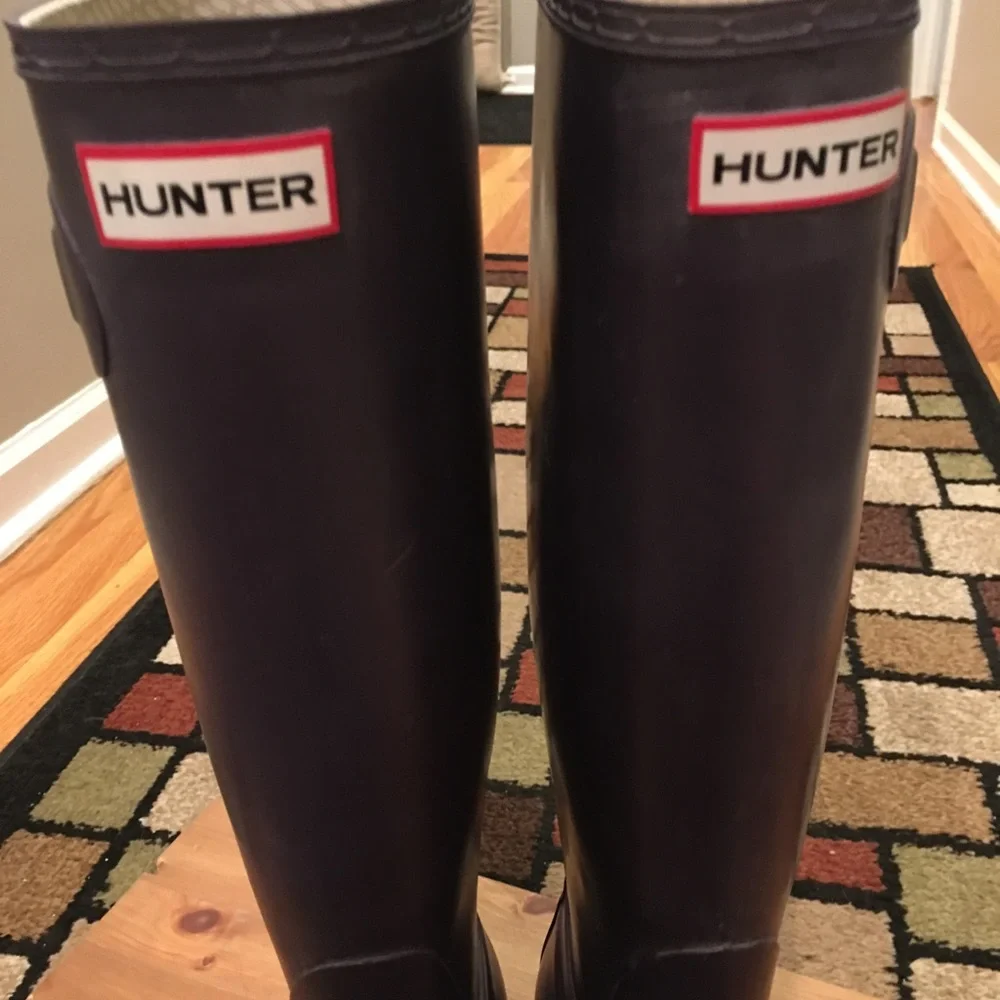Hunter Douglas boots - Picture 5 of 6